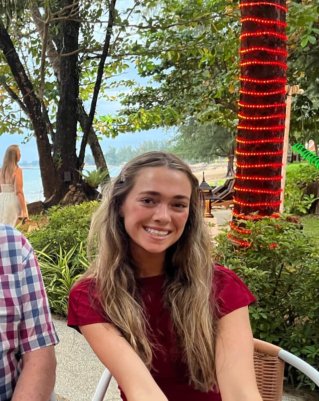 India Fulcher - VCE English & French Tutor Williamstown Altona