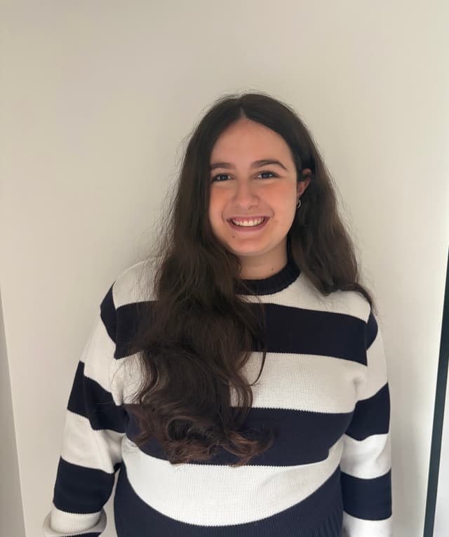 Karly De Battista - VCE English Biology Maths Tutor Brunswick Coburg