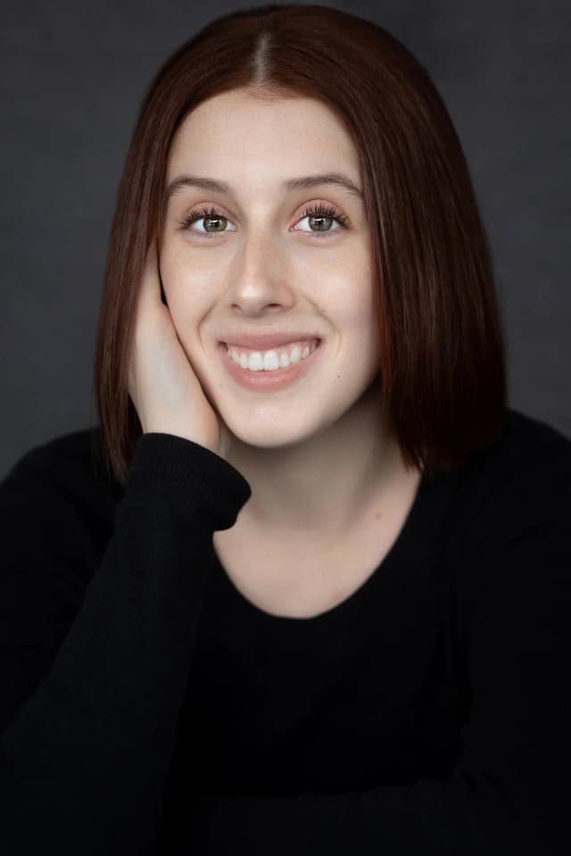 Lucy Diggerson - VCE English Literature Tutor Newport Williamstown